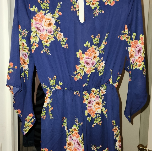 POETRY ROMPER !! - Picture 2 of 9